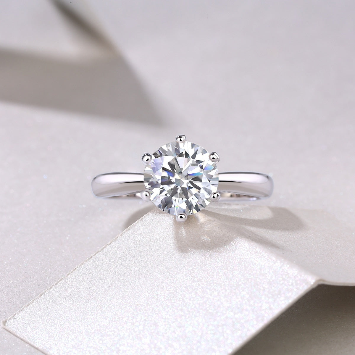 Monardas Flagship 5-Carat Moissanite Ring - D-Color VVS1